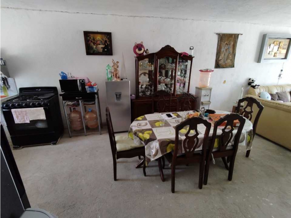 Casa de 2 pisos en Coto Privado, Canal 58, Tlaquepaque. - 6