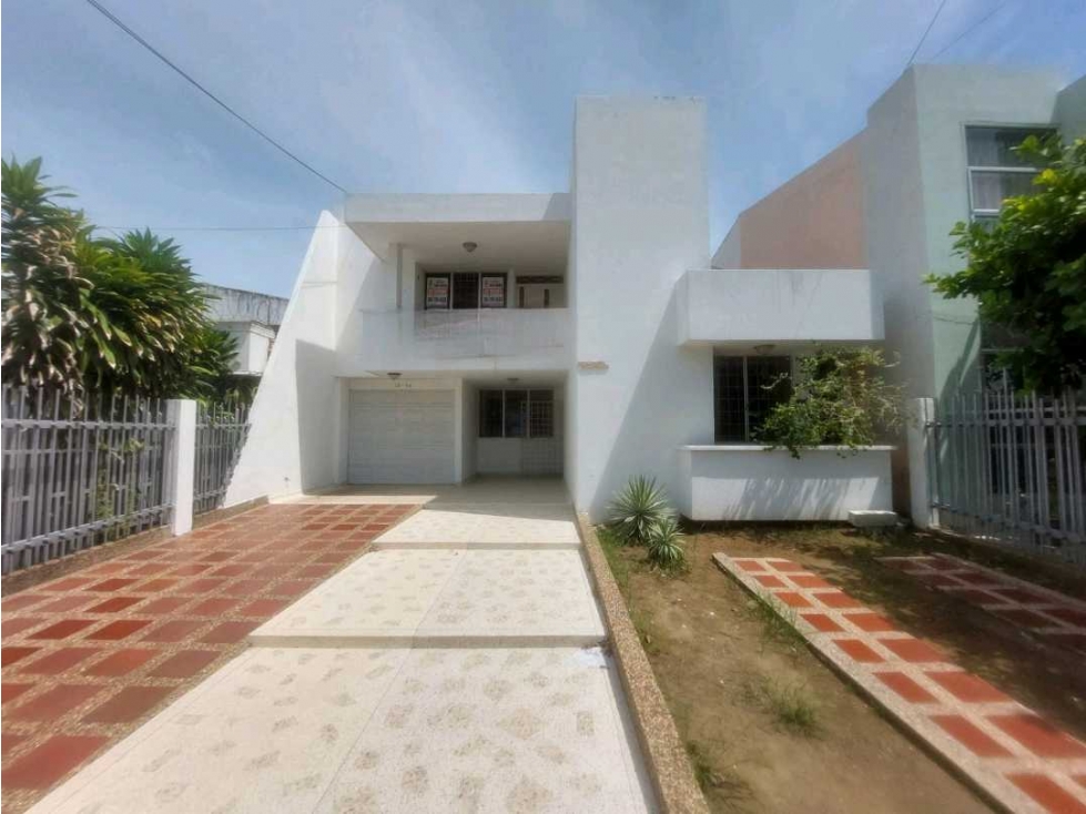 Casa de 2 pisos en venta - B/ Pasatiempo. Área de lote 400m² — foto 6
