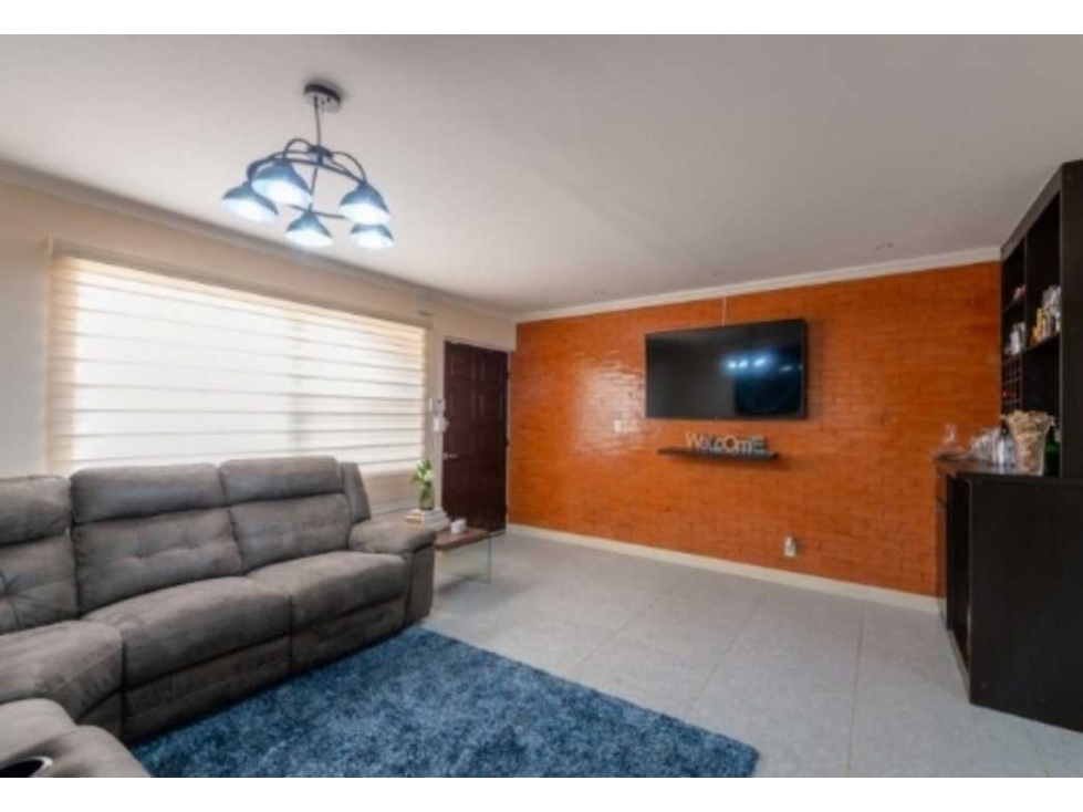 APARTAMENTO EN VENTA CLAYTON EN PLANTA BAJA