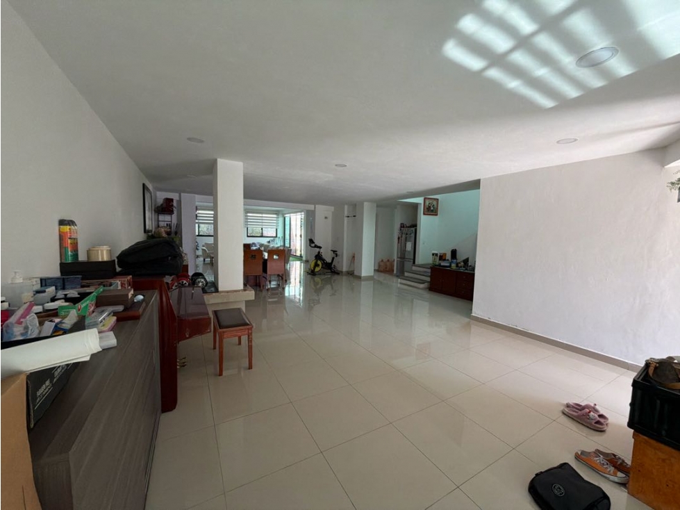 Casa amplia en venta Lomas de Angelópolis I 287 m² terreno y jardín — foto 3
