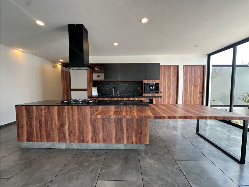 Casa de 353 m2 con recámara en PB en venta. Lomas de Angelopolis — foto 4