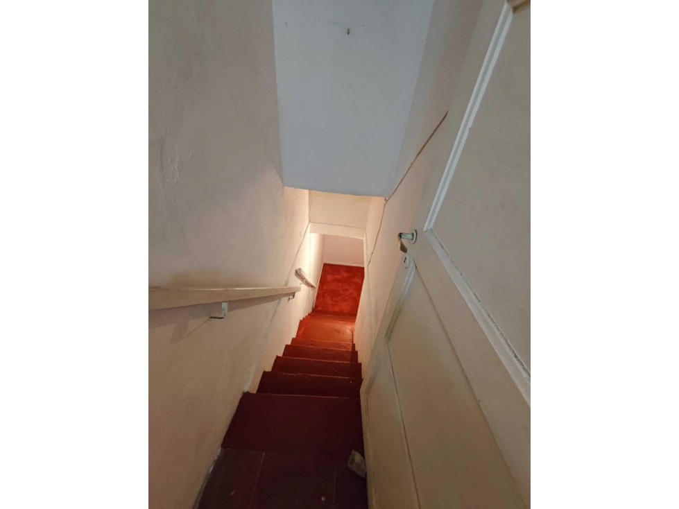 CASA DE 3 DORM,PLANTA BAJA TOTALMENTE INDEPENDIENTENTE IDEAL SUBDIVISI - 5