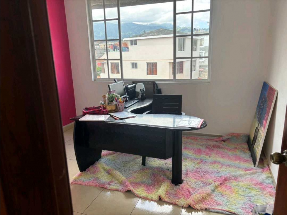 Casa de 3 Pisos en Venta Otavalo, Ciudadela El Valle - 6