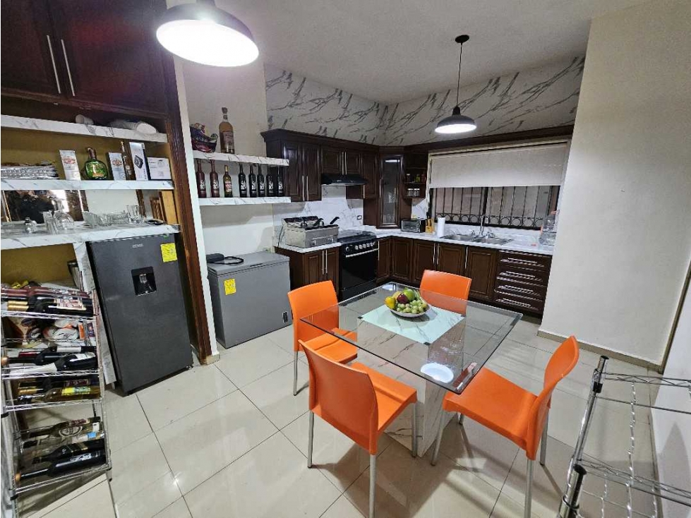 Casa de 3 Recámaras con Cuarto de Servicio y Terraza cumbres — foto 6