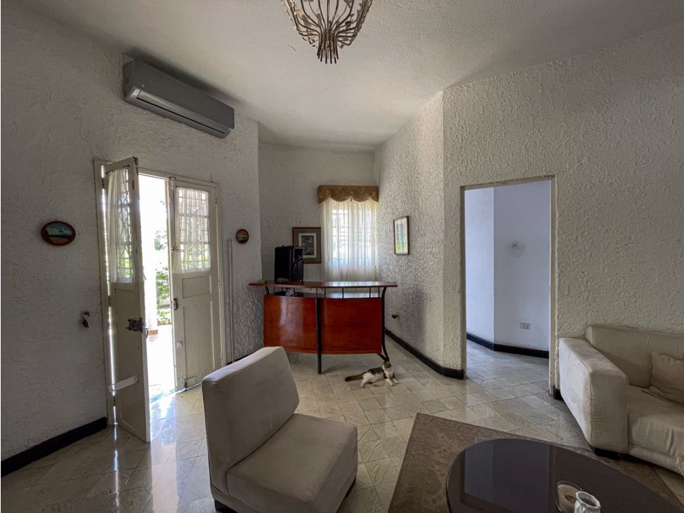 Casa de 580 m2 en Bella Vista — foto 4