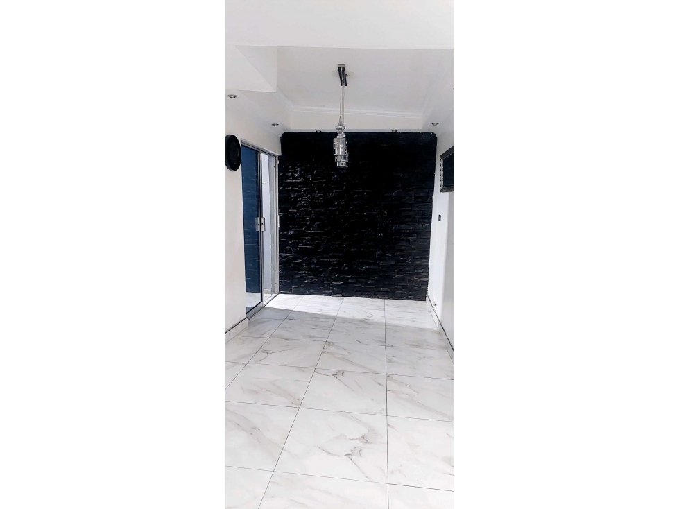 Casa en venta de 5 recámaras — foto 3