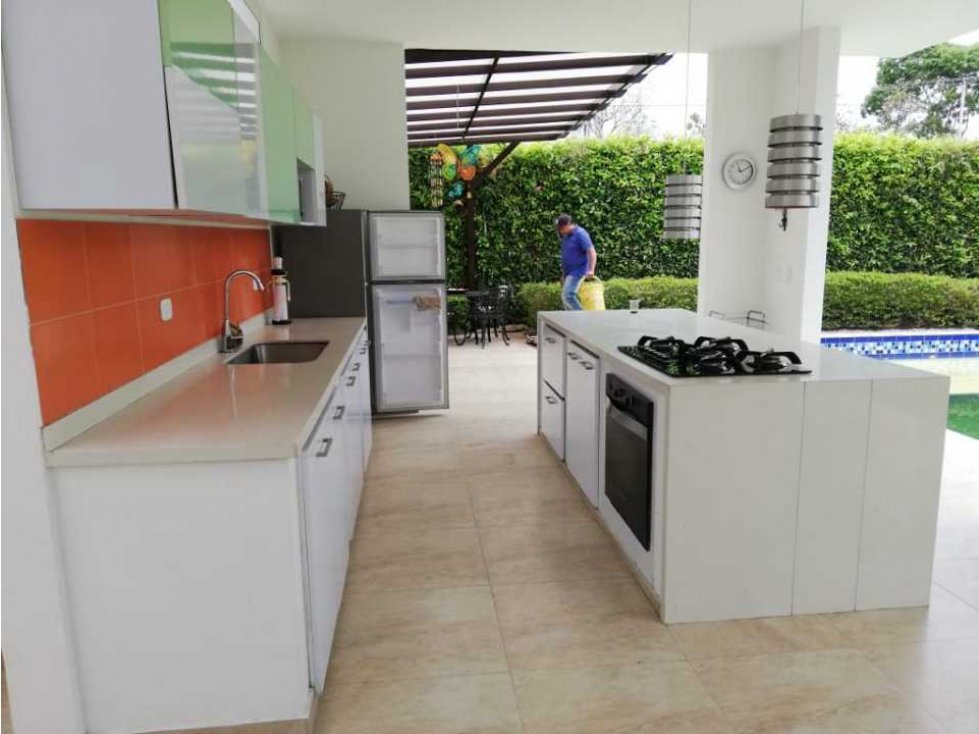 Casa De Anapoima En Condominio Campestre Sobre La Vía Principal - 4
