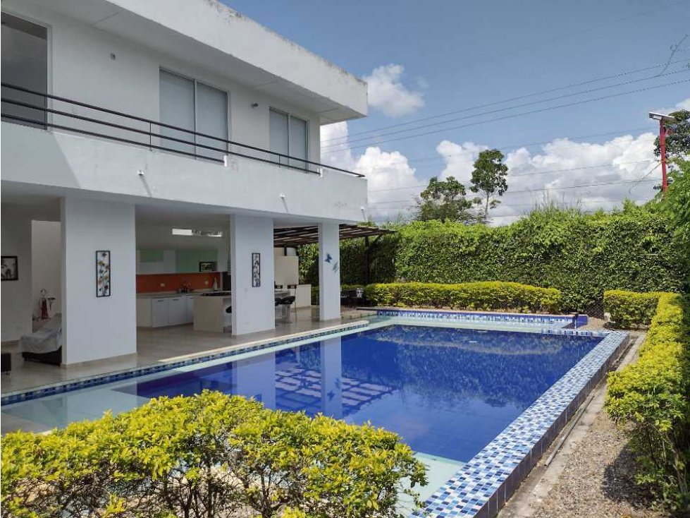 Casa De Anapoima En Condominio Campestre Sobre La Vía Principal - 1