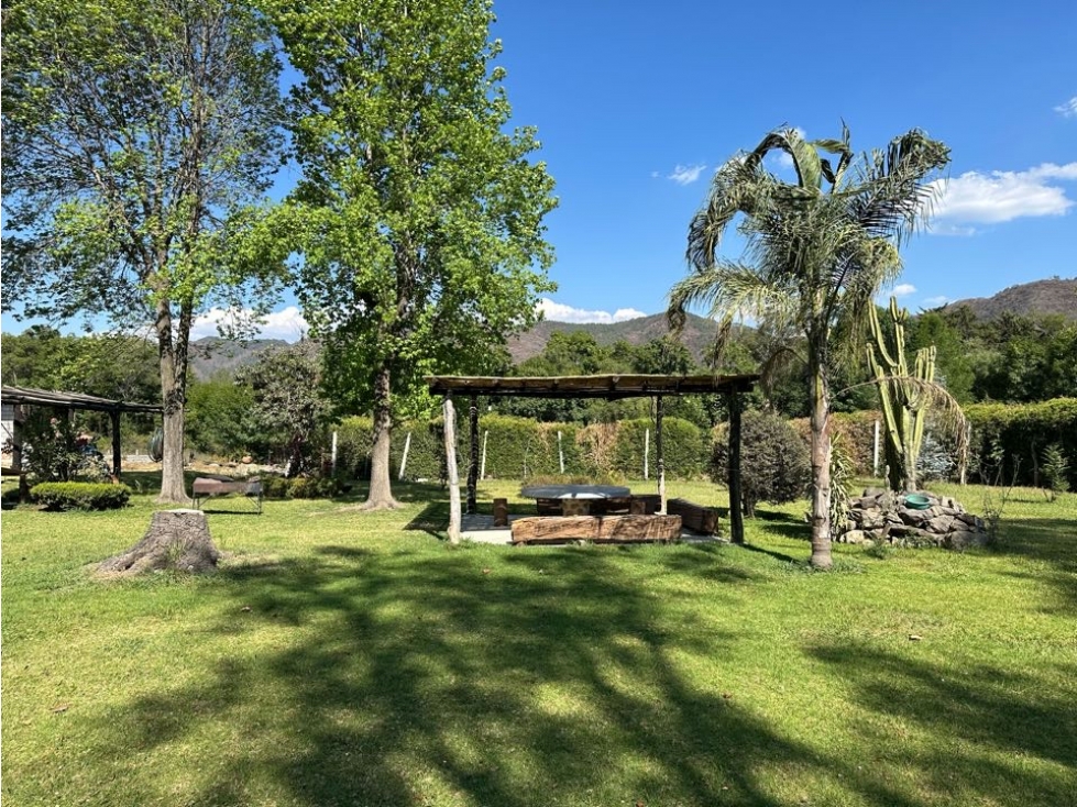 CASA EN VENTA I CAMPESTRE I JARDÍN AMPLIO I TILOXTOC I VALLE DE BRAVO — foto 3