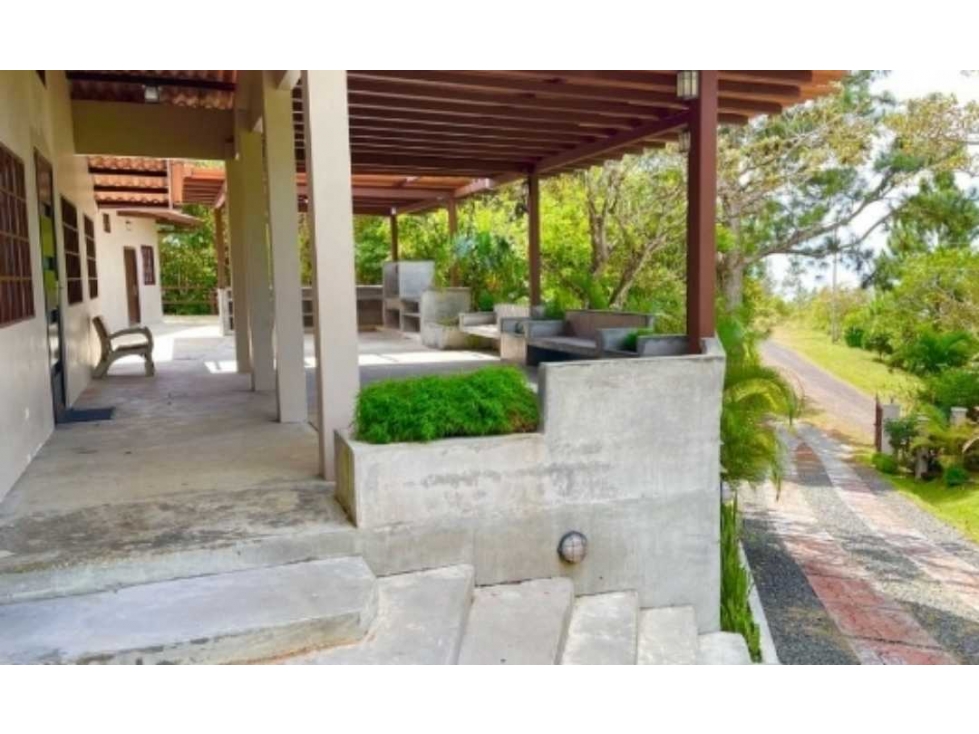 CASA DE CAMPO EN VENTA EN ALTOS DE CAMPANA — foto 3