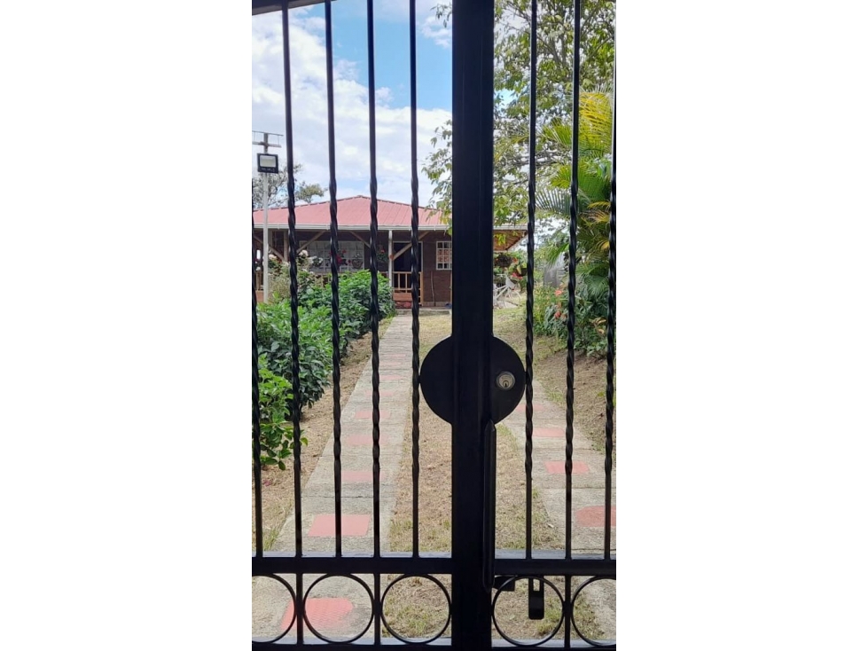 Casa de campo en venta / permuta - Santa Rosa de Tapias Guacarí Valle - 5