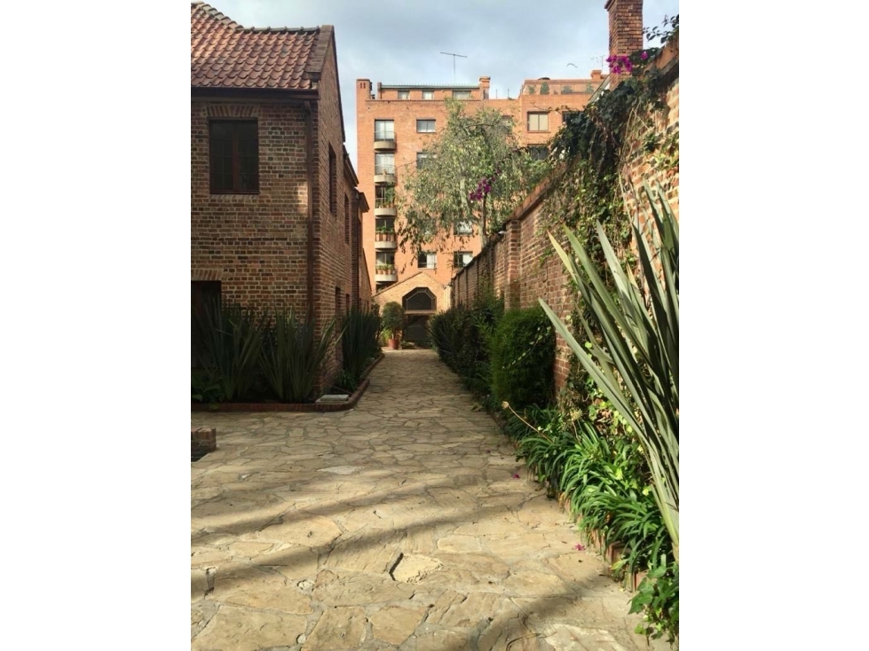 UNA DE LAS CASAS MÁS LINDAS DE CONSERVACIÓN EN BOGOTÁ ~ EL NOGAL — foto 6