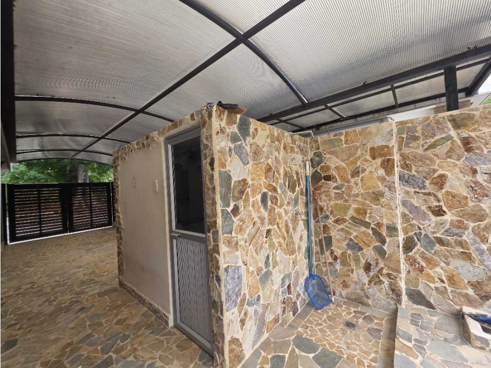 Casa de descanso en venta en santafe de Antioquia en unidad cerrada — foto 4
