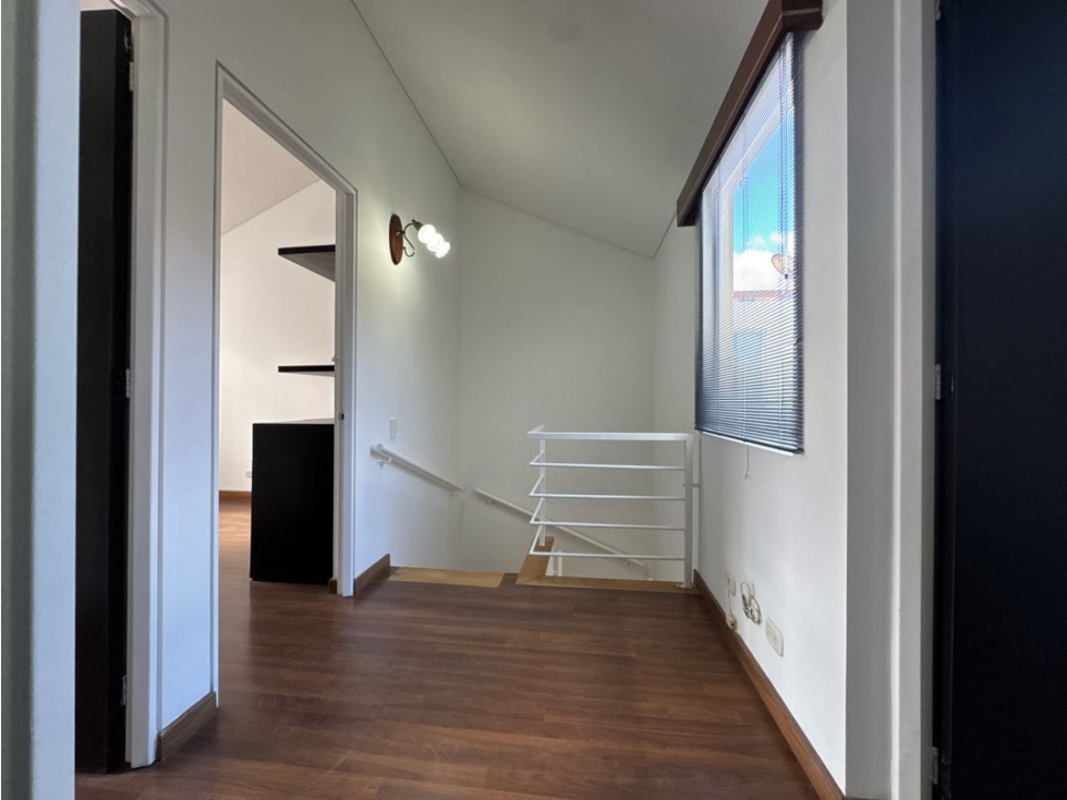 Casa de dos niveles para venta cajica en conjunto. — foto 6