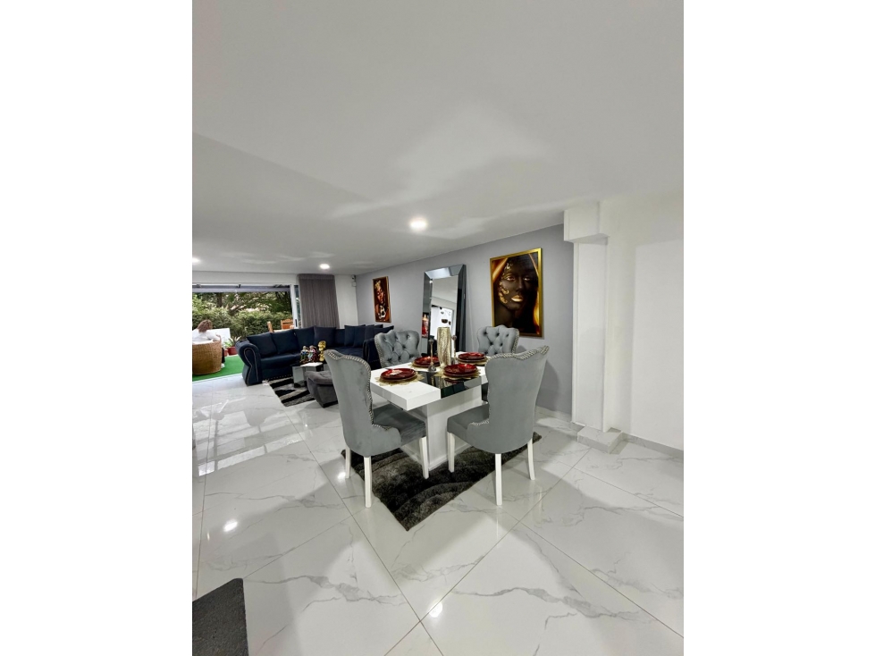 Casa de dos niveles y subnivel , conjunto residencial Poblado — foto 4