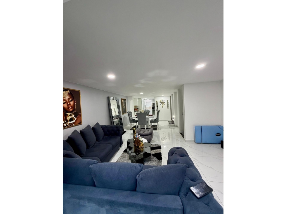 Casa de dos niveles y subnivel , conjunto residencial Poblado — foto 6