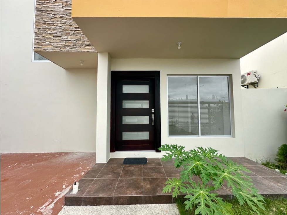 CASA EN ALQUILER A ESTRENAR EN URBANIZACIÓN MANTA 2000, SUR DE MANTA - 3
