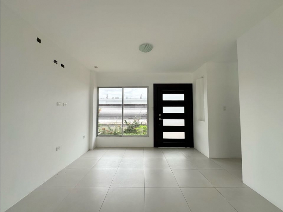 CASA EN ALQUILER A ESTRENAR EN URBANIZACIÓN MANTA 2000, SUR DE MANTA - 4