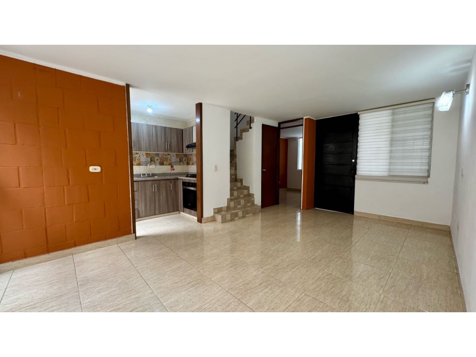Casa de dos pisos en venta - Barrio Paraíso de La Italia Palmira Valle — foto 4