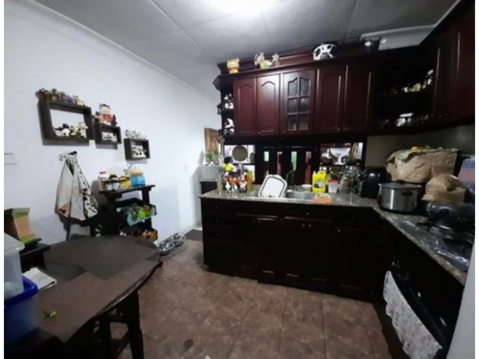 Casa de dos pisos en venta Barrio Las Mercedes Palmira Valle Colombia — foto 6
