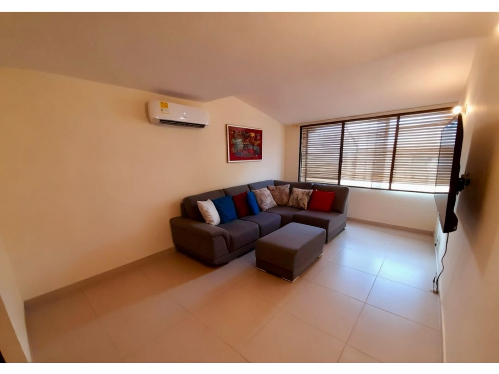 Casa de dos pisos en venta - Barrio Santa Ana Palmira Valle del Cauca — foto 2