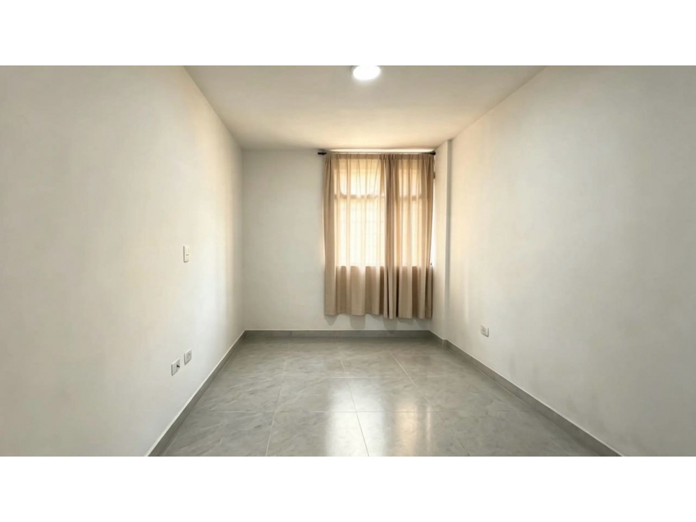 Casa de dos pisos en venta | Barrio La Italia - Palmira - 4