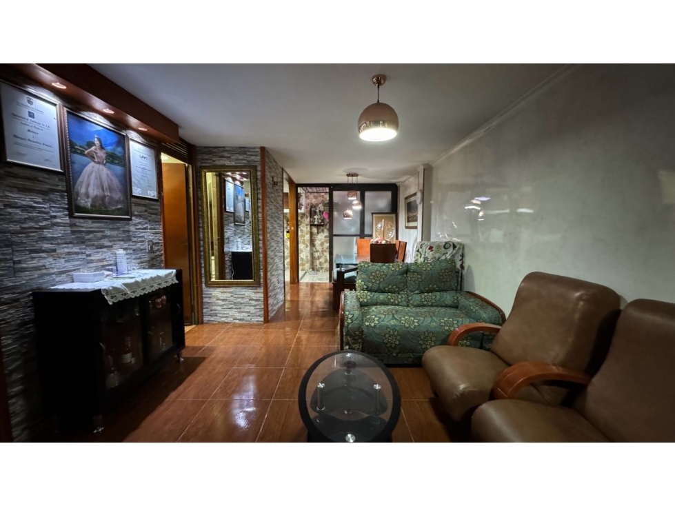 Casa de dos pisos en venta Barrio Plaza Campestre Palmira Valle — foto 4