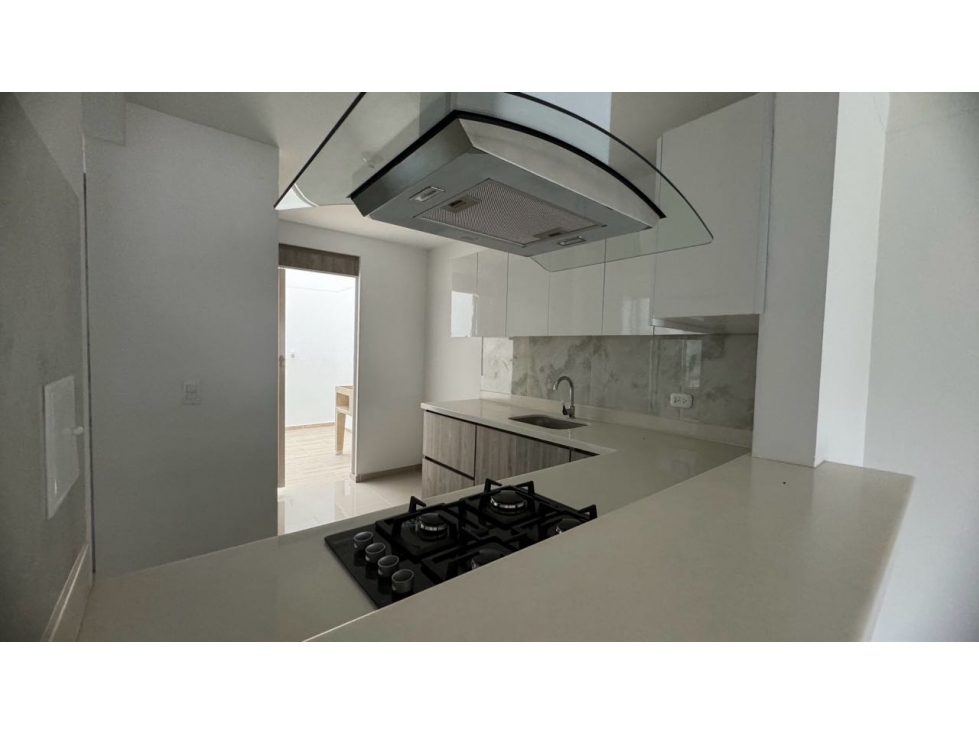 Casa de dos pisos más terraza en venta Barrio Las Mercedes Palmira — foto 6