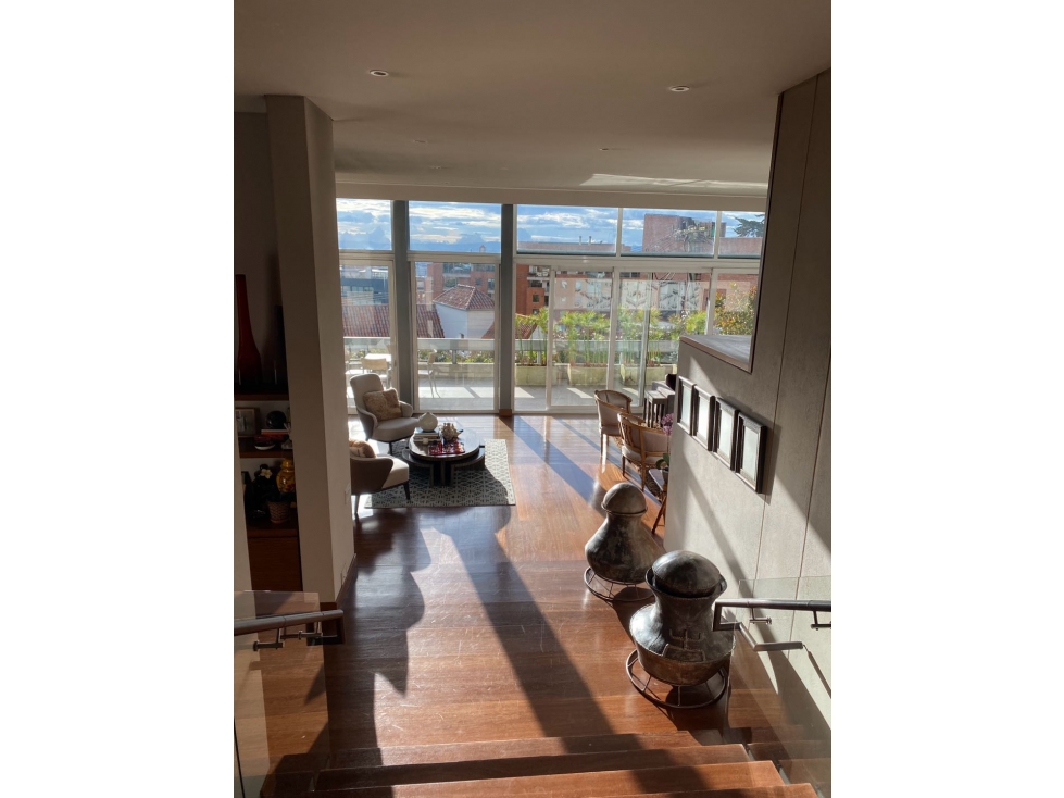 Casa de ensueño en Refugio Alto-1.300m2+terrazas y jardín-6 alc+loft — foto 5