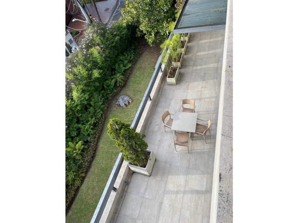 Casa de ensueño en Refugio Alto-1.300m2+terrazas y jardín-6 alc+loft — foto 4
