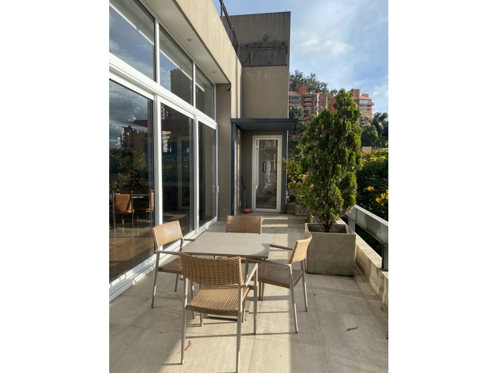 Casa de ensueño en Refugio Alto-1.300m2+terrazas y jardín-6 alc+loft