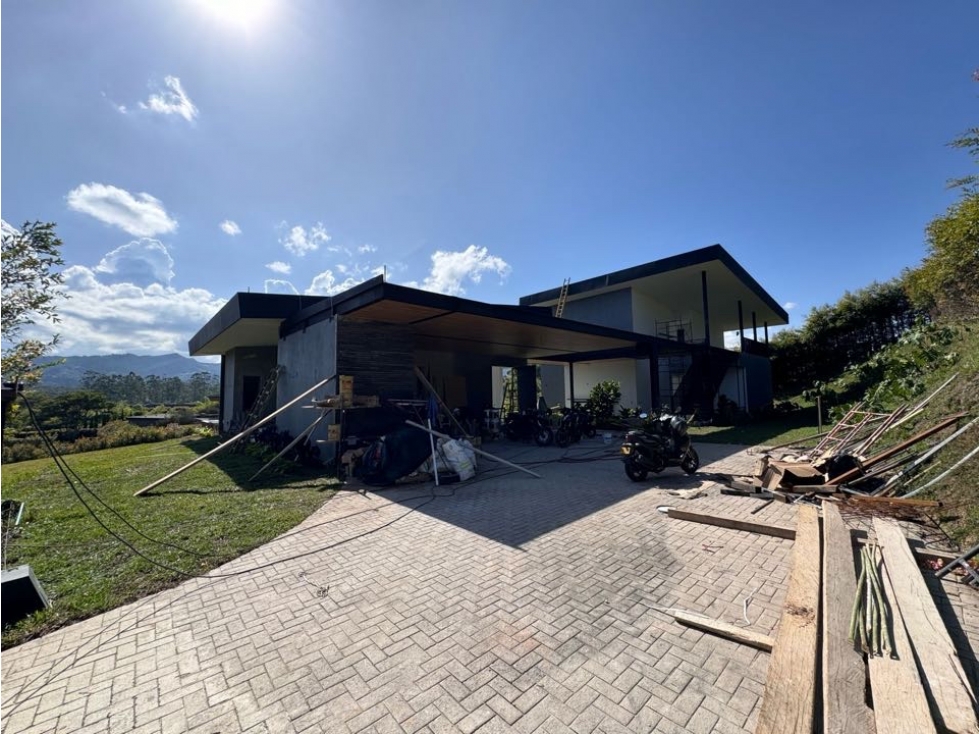 Casa de Ensueño en Venta en la Milla de Oro Llanogrande — foto 3