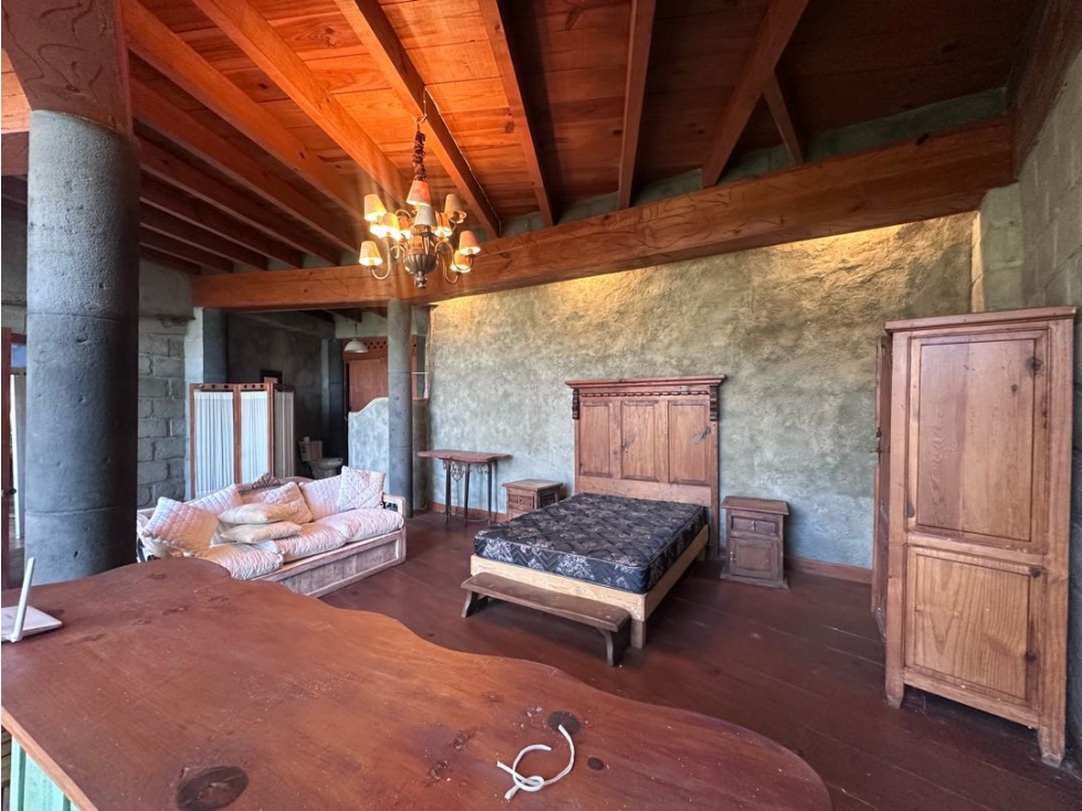 CASA DE ESTILO MEXICANO | VISTA Y ACCESO AL LAGO | AVANDARO — foto 3