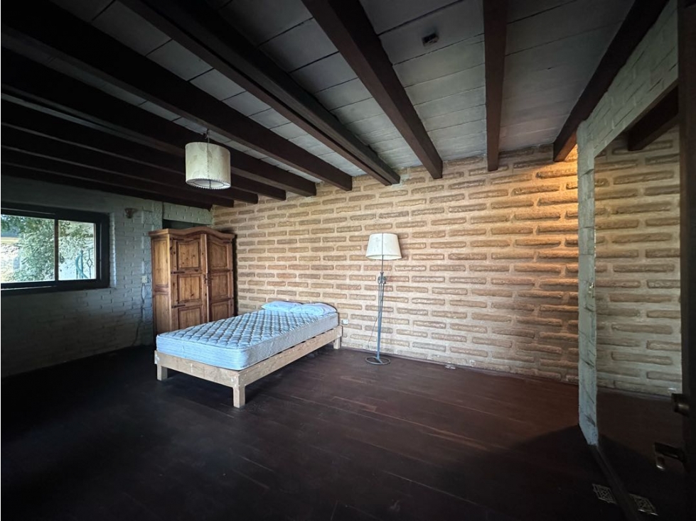 CASA DE ESTILO MEXICANO | VISTA Y ACCESO AL LAGO | AVANDARO — foto 6