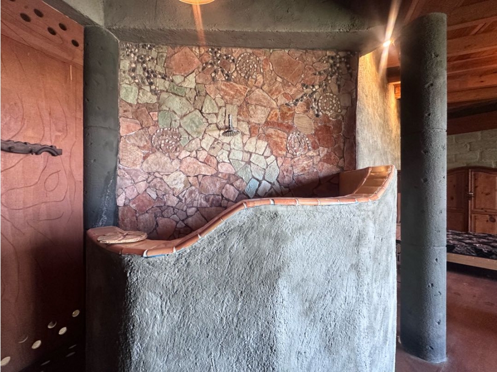 CASA DE ESTILO MEXICANO | VISTA Y ACCESO AL LAGO | AVANDARO — foto 5