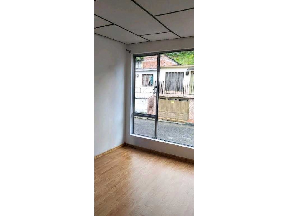Casa Amplia en Venta en La Sultana Sector La Finquita, Manizales — foto 5