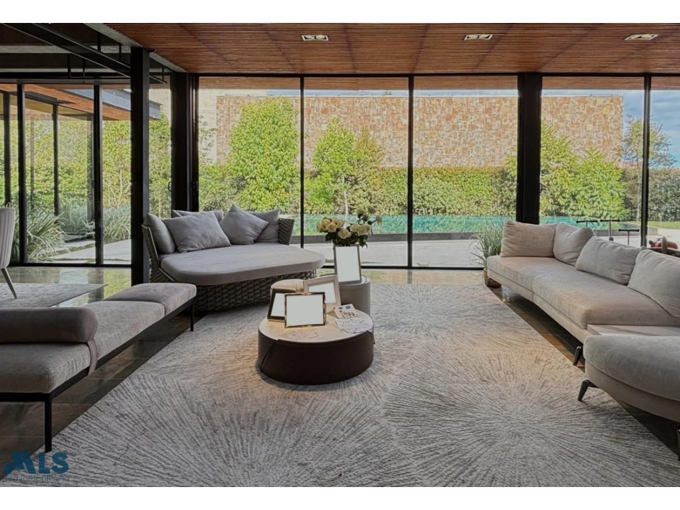 CASA DE LUJO CON PISCINA EN ALTO DE PALMAS — foto 5