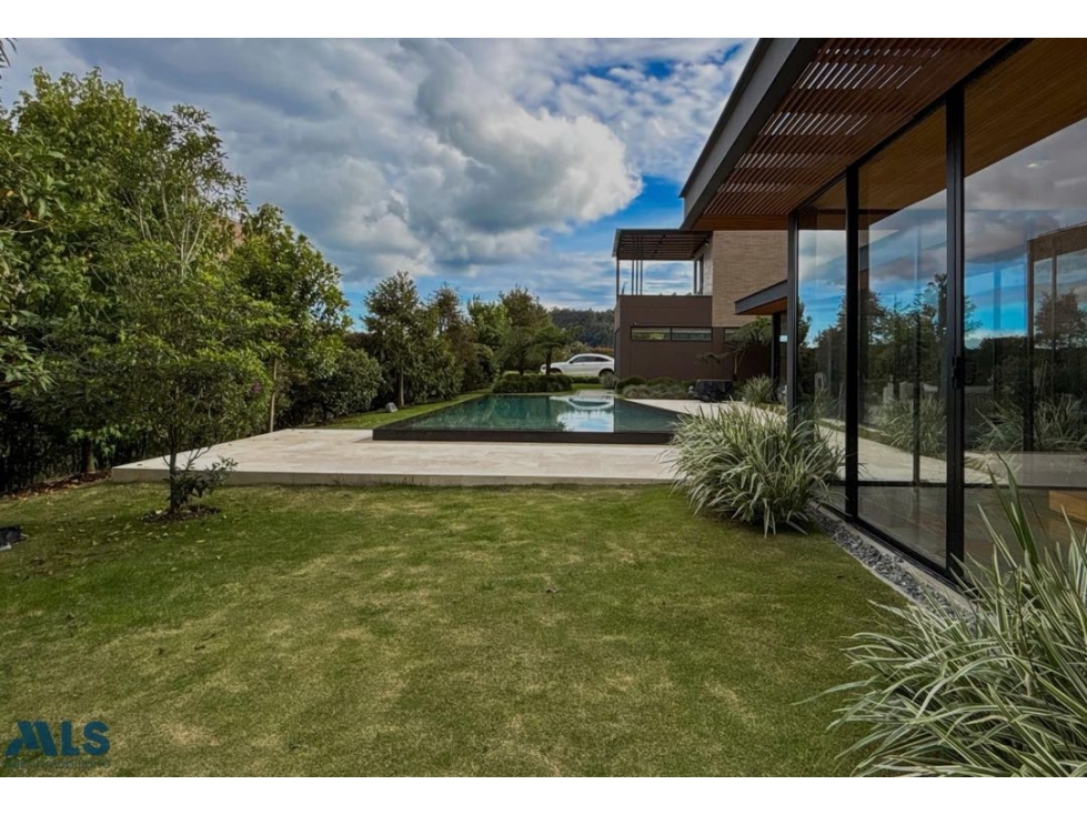 CASA DE LUJO CON PISCINA EN ALTO DE PALMAS — foto 6