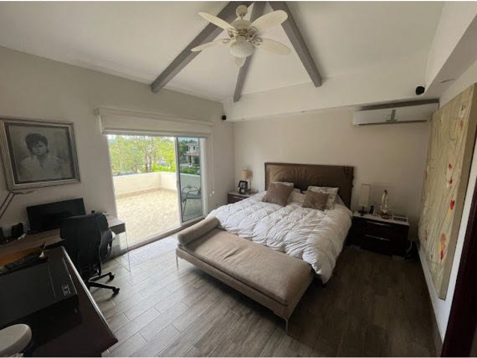 Casa de Lujo en Costa Bella | 450 m² | 4 Recámaras | $1.2 Millones — foto 2