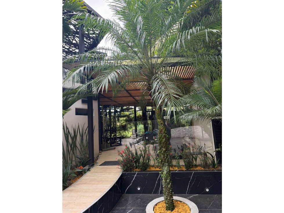 CASA DE LUJO EN EL ESCOBERO — foto 2