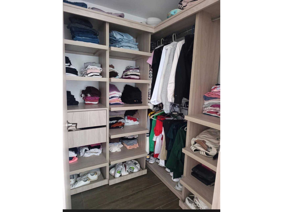 ¡CASA DE LUJO EN EL MEJOR CONJUNTO DE MANIZALES! — foto 5