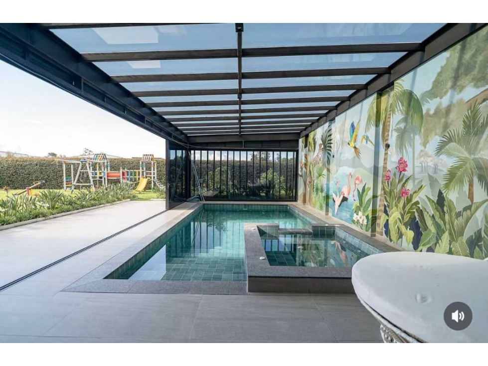 Casa de lujo con piscina cubierta en Llanogrande unida cerrada — foto 3
