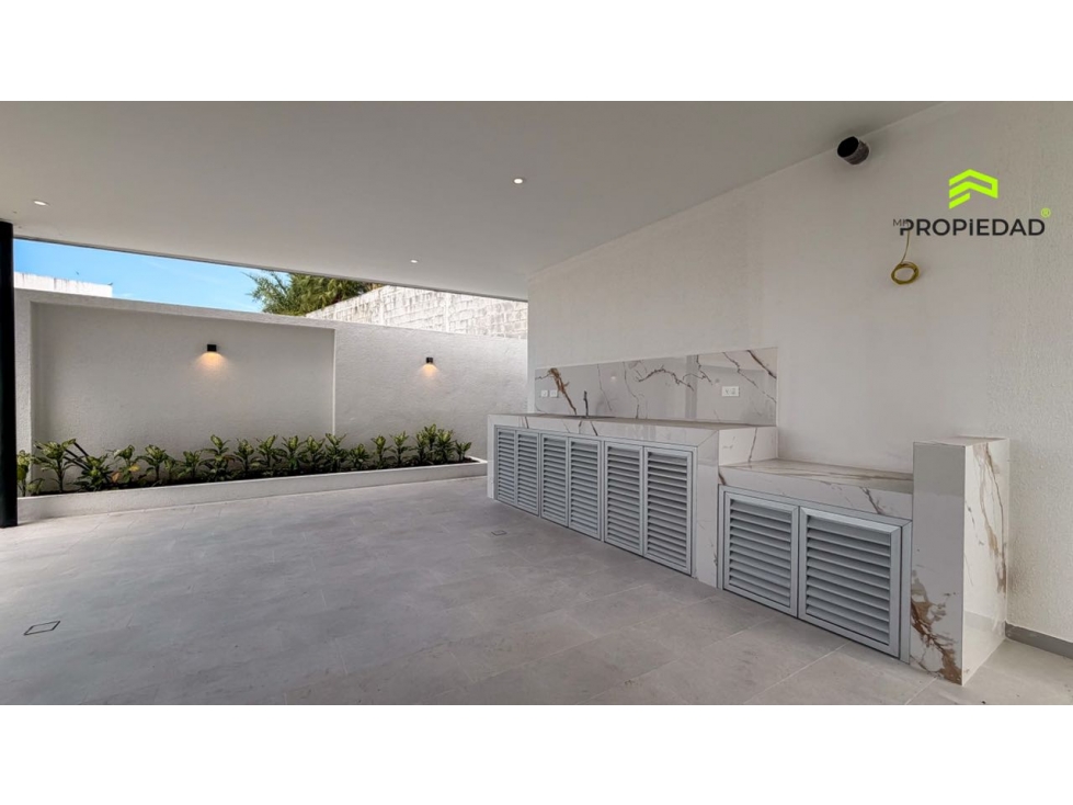 Casa de Lujo en Manta Beach | 4 Hab + Piscina | Ahorro Energético — foto 6