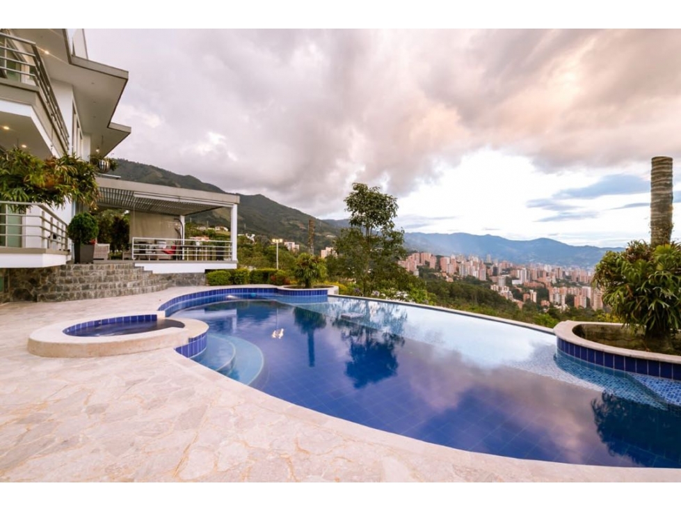 Casa de Lujo en Venta en Las Palmas - El Poblado, Medellín — foto 6