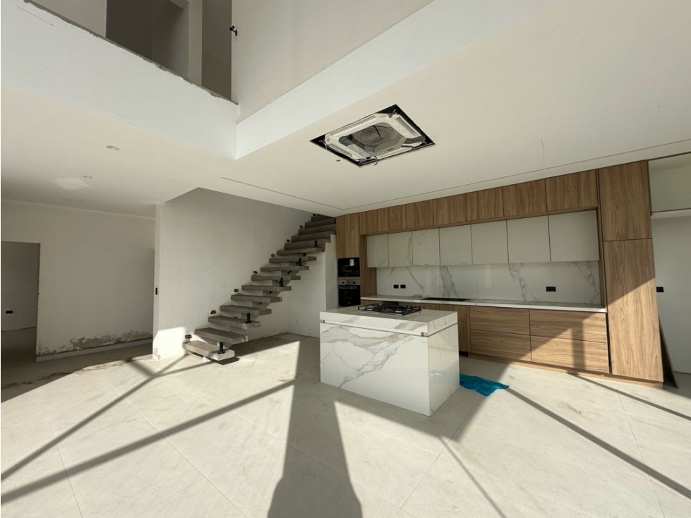 CASA DE LUJO A ESTRENAR URBANIZACION CIUDAD DEL MAR - MANTA — foto 4
