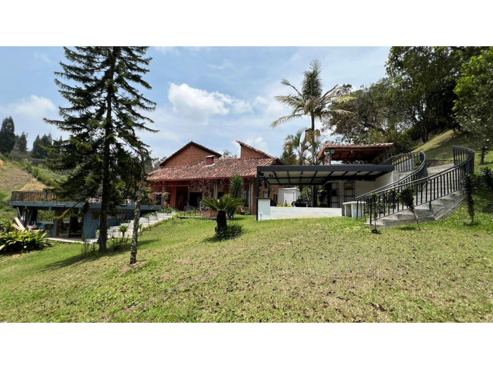 CASA DE LUJO EN VENTA DE GUARNE ANTIOQUIA.. SECTOR AEROPUERTO JMC — foto 5