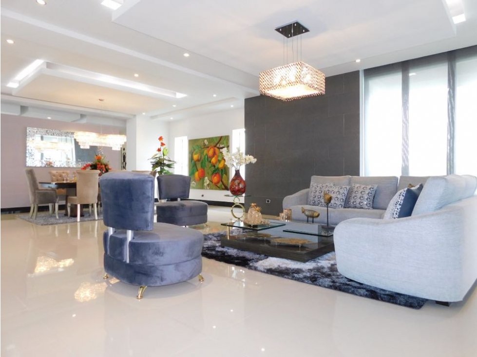 Casa de Lujo en Venta en Venta en Pance- Cali (F.D) - 4