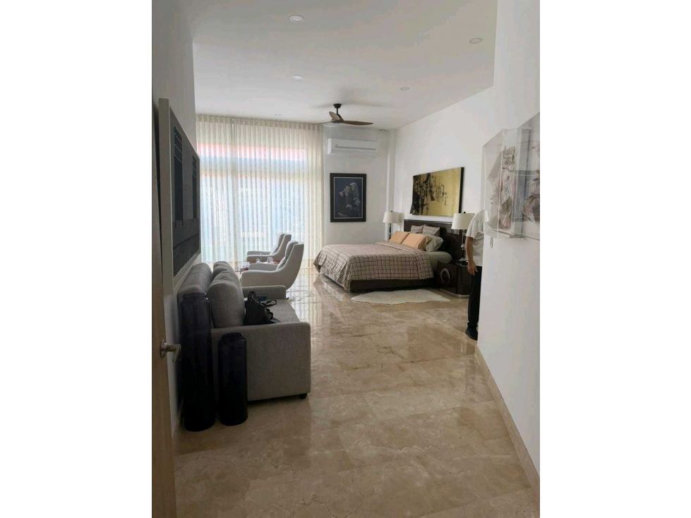 CASA DE LUJO EN VENTA MONTERÍA En exclusivo conjunto cerrado