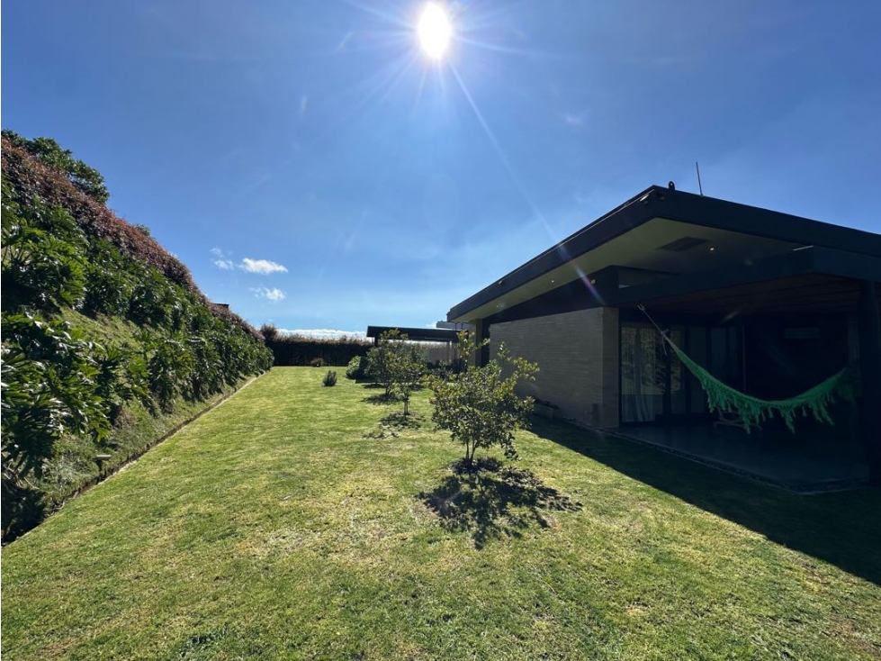 CASA DE LUJO EN VENTA UBICADA EN EL ALTO DE LAS PALMAS. — foto 3