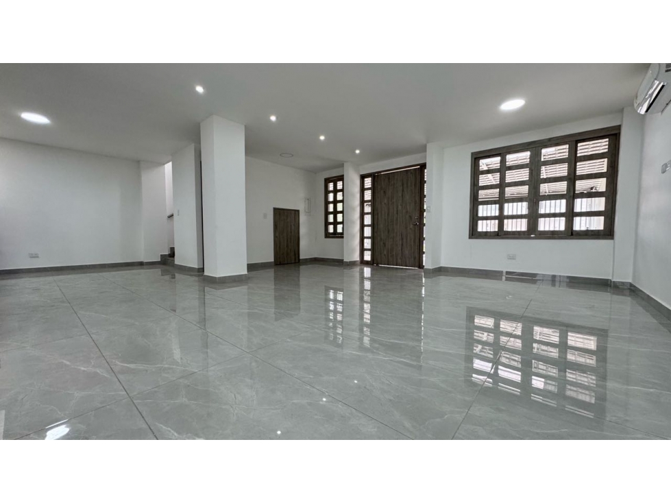 Casa de lujo nueva en venta | Dos pisos - Las Mercedes, Palmira Valle — foto 2